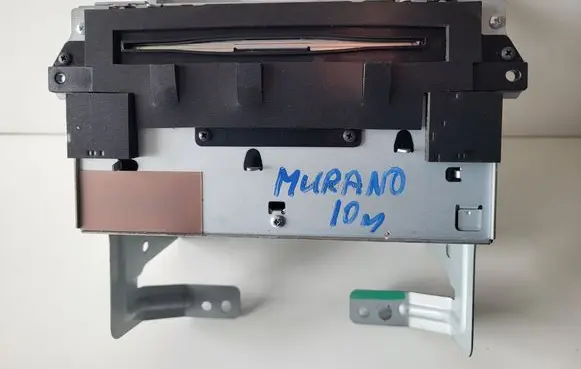Nissan Murano Z51 CD/DVD changer 