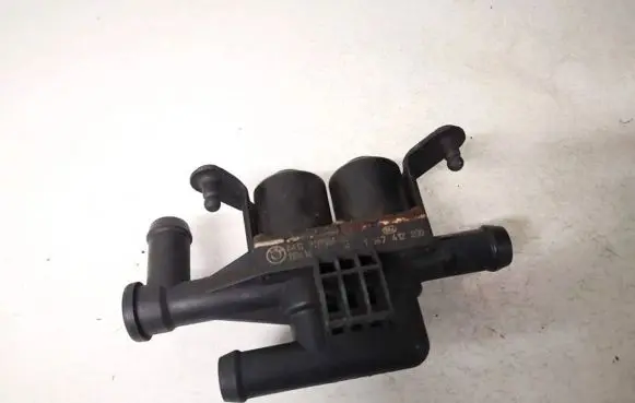 BMW 5 GT F07 Coolant heater control valve 6411911916404 64119119164-04