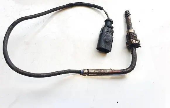 Audi A5 8T 8F Exhaust gas temperature sensor 059906088A