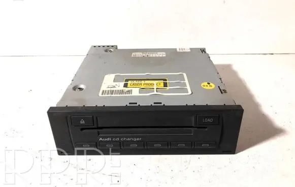 Audi A4 S4 B7 8E 8H CD/DVD changer 8E0035111D CXCA1492GC JZ5ZAD2000426
