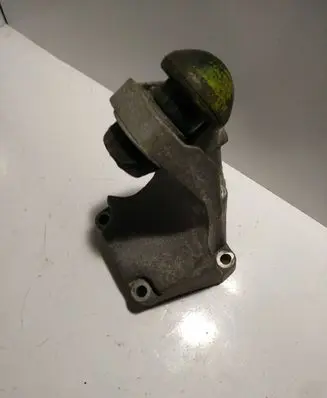 Audi A6 S6 C4 4A Engine mounting bracket 4A0199307G