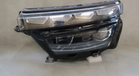 Skoda Kamiq Headlight/headlamp