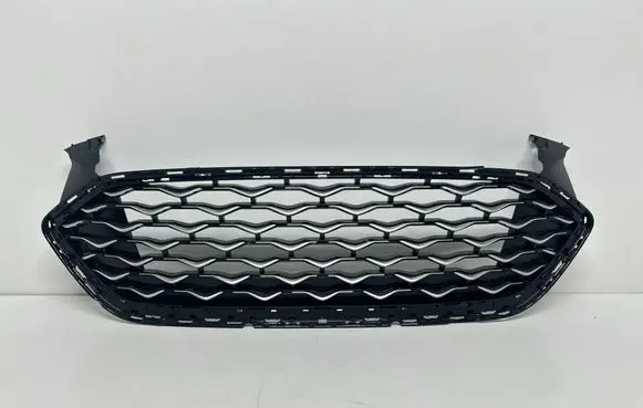 Ford Mondeo MK V Front grill JS7B8200V
