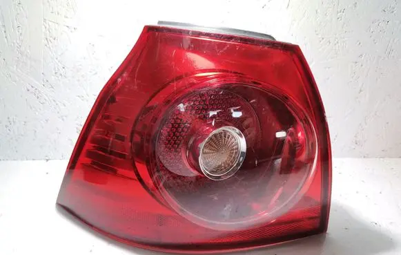 Volkswagen Golf V Rear/tail lights 1K6945095Q