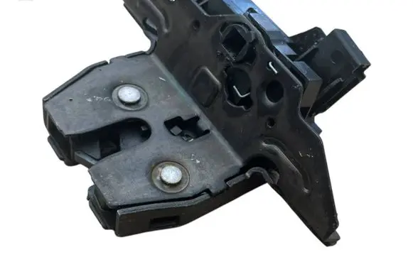 Opel Astra K Tailgate/trunk/boot lock/catch/latch 13509599