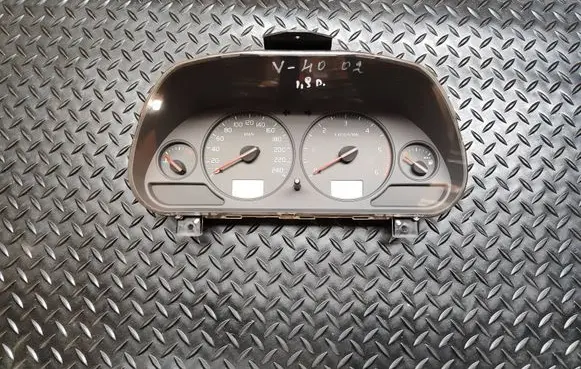 Volvo S40, V40 Speedometer (instrument cluster) 30662270 30662270A