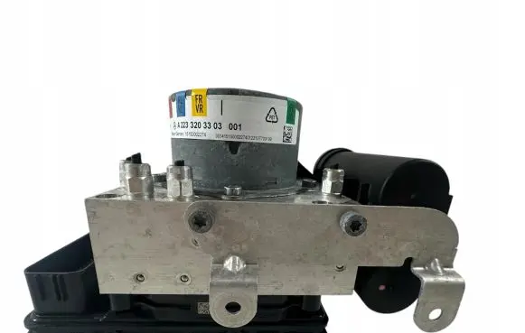 Mercedes-Benz S W223 Air suspension compressor/pump A2233203403 A2233203303 A2239014207