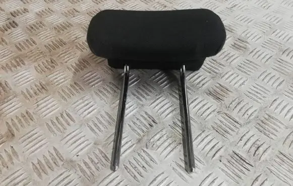 Chevrolet Captiva Rear seat headrest 