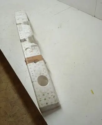 Front bumper foam support bar