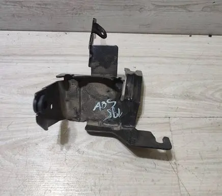 Dacia Duster II ABS pump bracket 478407136R