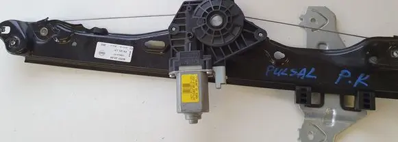 Nissan Pulsar Front door window regulator motor