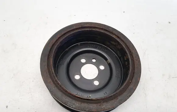 Volkswagen PASSAT B6 Crankshaft pulley 03G105243