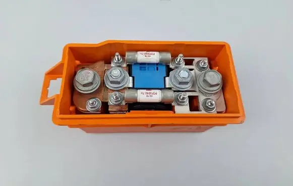 Tesla Model S Battery control module 100439400B