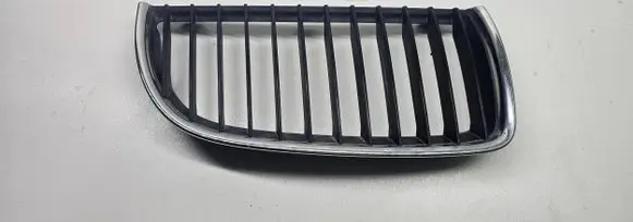 BMW 3 E90 E91 Front grill 22405910 7120008