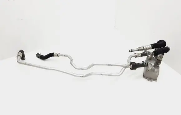 Ford Fusion II Transmission/gearbox oil cooler DG937A095