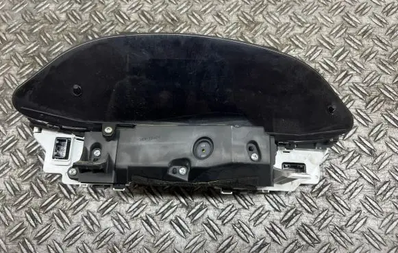 Toyota Yaris Speedometer (instrument cluster) 838000D660D