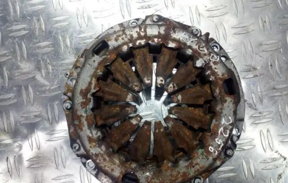 Toyota Aygo AB10 Pressure plate 