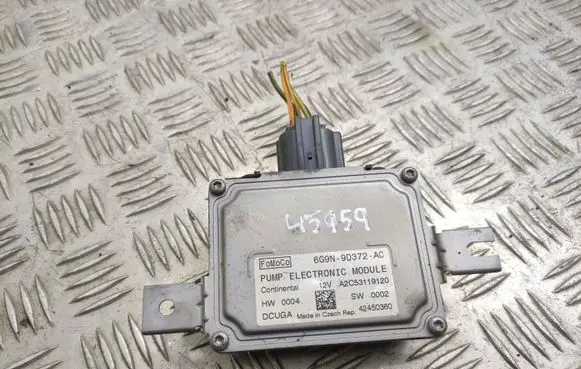 Volvo S80 Fuel injection pump control unit/module 6G9N9D372AC