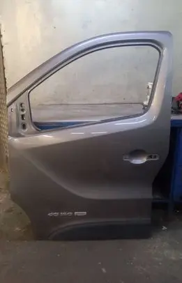 Renault Trafic III (X82) Front door 