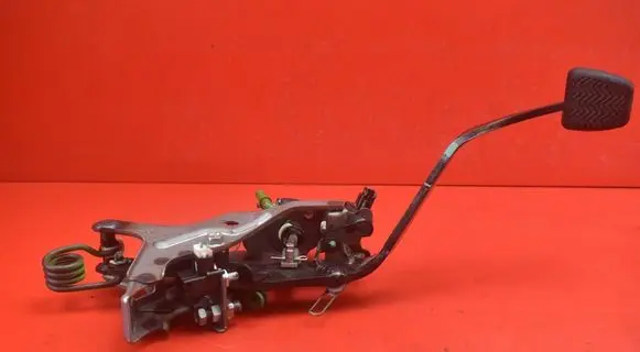 Toyota Verso Accelerator throttle pedal