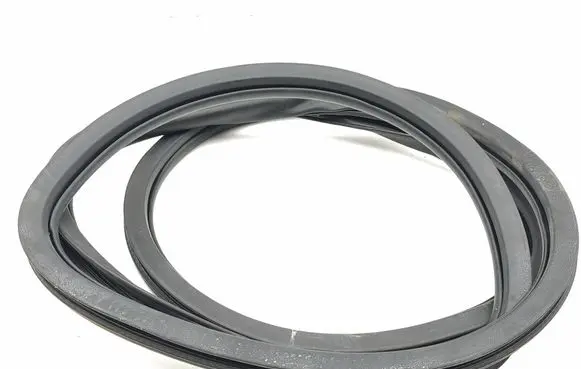 Jeep Cherokee Rubber seal rear door 
