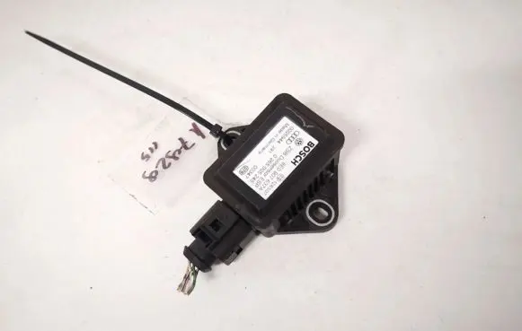 Audi A4 S4 B6 8E 8H ESP acceleration yaw rate sensor 8e0907637a 0265005245
