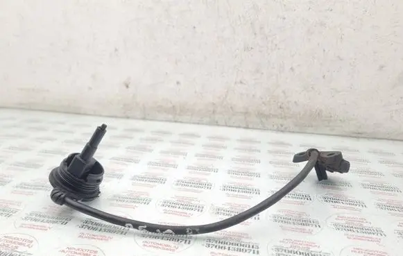 Volkswagen PASSAT B5 Reversing light switch sensor 012919823F