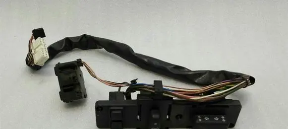 Land Rover Range Rover P38A Seat control switch BTR9020