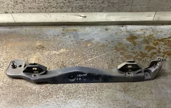 Renault Laguna III Fender mounting bracket 901270001R