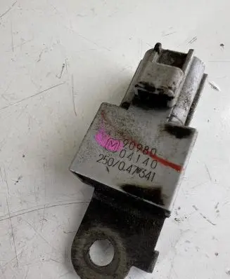 Toyota Yaris Sensor 9098004140