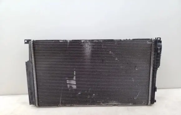 BMW 2 F45 Coolant radiator 8672102