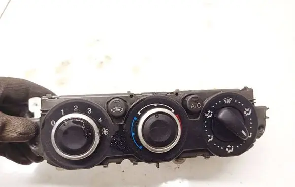 Ford Mondeo MK IV Climate control unit 6g9119980ae