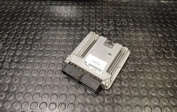 Volkswagen Touareg II Engine control unit/module 7P0907409 0281016595