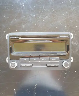 Volkswagen Jetta VI Radio/CD/DVD/GPS head unit 1K0035164D 28305128