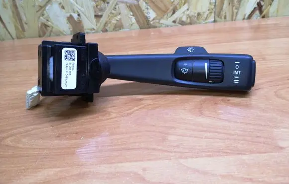 Volvo S60 Wiper control stalk 31264165