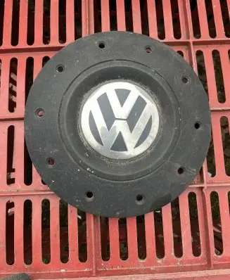 Volkswagen Transporter - Caravelle T5 Original wheel cap 7H0601151