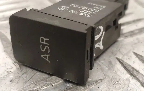 Traction control (ASR) switch