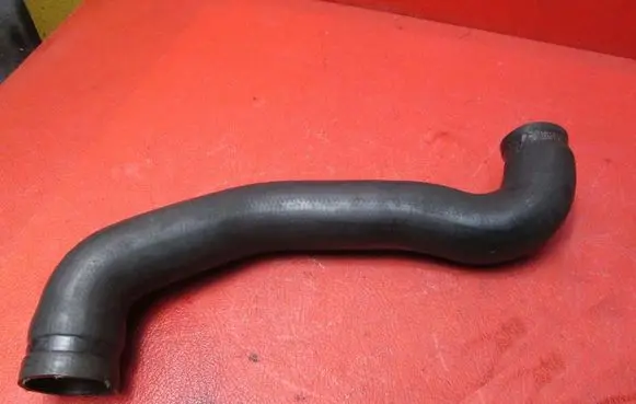 Mercedes-Benz Sprinter W901 W902 W903 W904 Engine coolant pipe/hose 9015012782