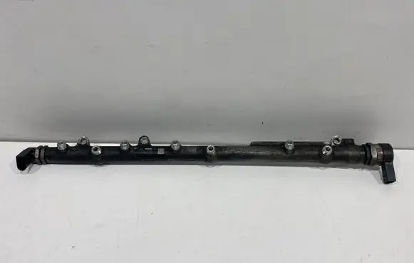 BMW X5 E53 Fuel main line pipe 7788679 093838 0445216008
