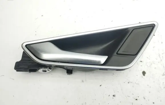 Audi Q2 - Front door interior handle 81A837019C