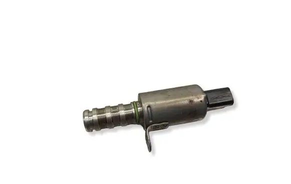Peugeot 208 I Camshaft vanos timing valve V758776080