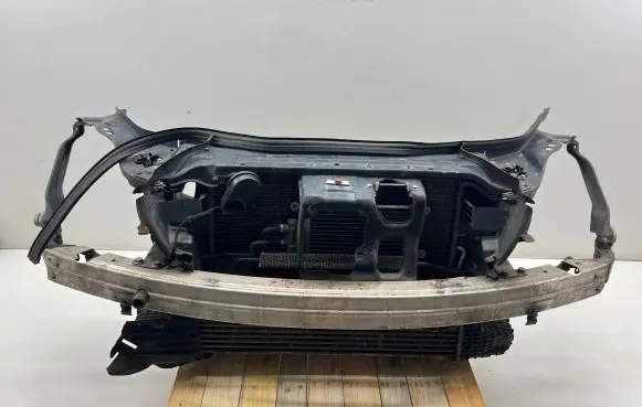 Mercedes-Benz CLS C219 Front piece kit 