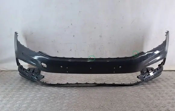 Volkswagen PASSAT B8 Front bumper 3G0807221D