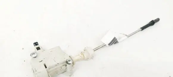 Volkswagen Golf V Central locking motor 1K6910773
