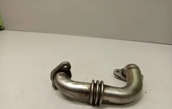 Audi A6 C7 EGR valve line/pipe/hose 03L131521D