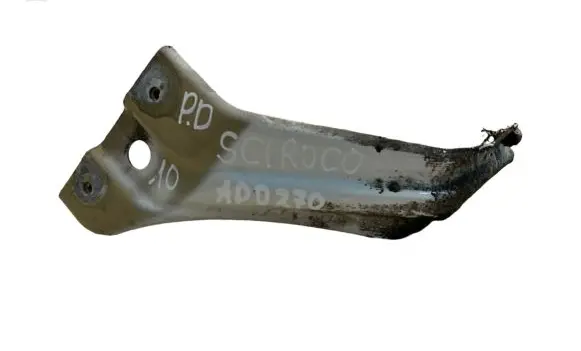 Volkswagen Scirocco Fender mounting bracket 1K8821136