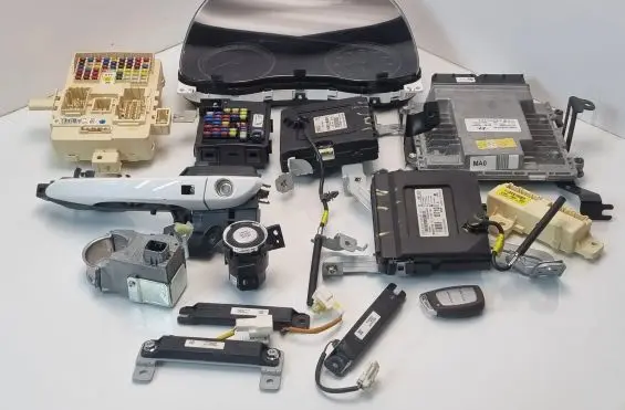 Hyundai Tucson TL Engine ECU kit and lock set 391982GMA0 391992G051 94013D7040