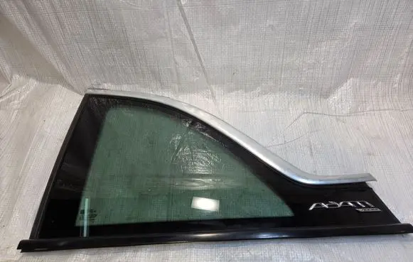 Opel Adam Rear side window 5105085541