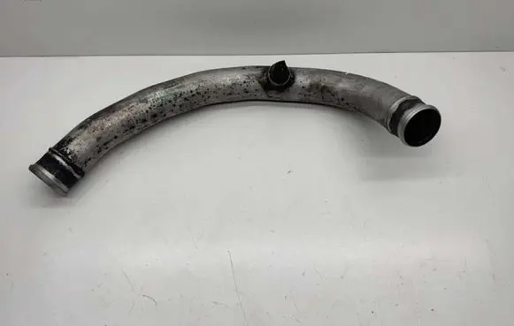 BMW 7 E65 E66 Intercooler hose/pipe 7788739