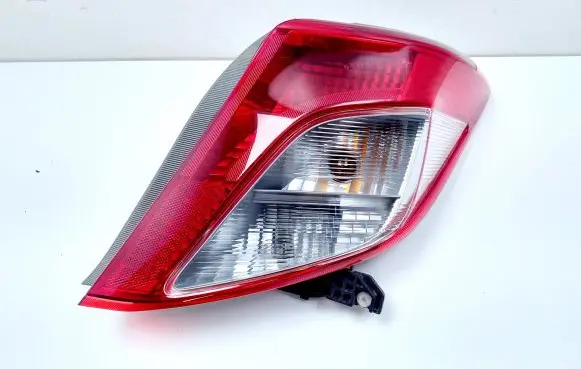 Toyota Yaris Rear/tail lights